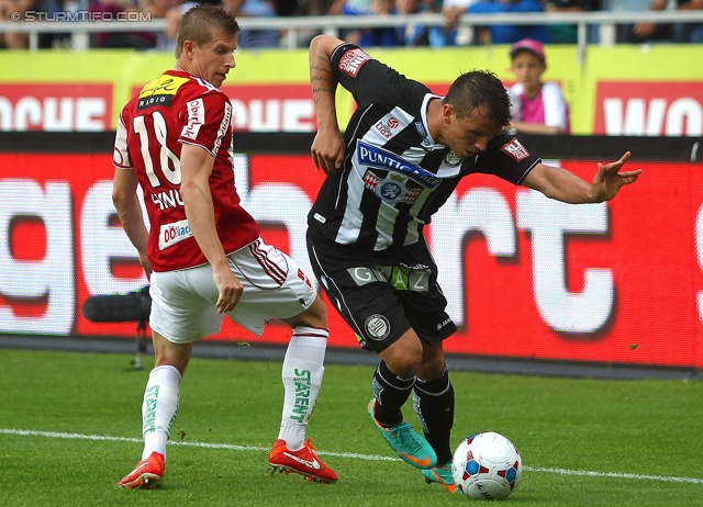 Sturm Graz - Ried
Oesterreichische Fussball Bundesliga, 34. Runde, SK Sturm Graz - SV Ried, Stadion Liebenau Graz, 19.05.2013. 

Foto zeigt Thomas Hinum (Ried) und Haris Bukva (Sturm)
