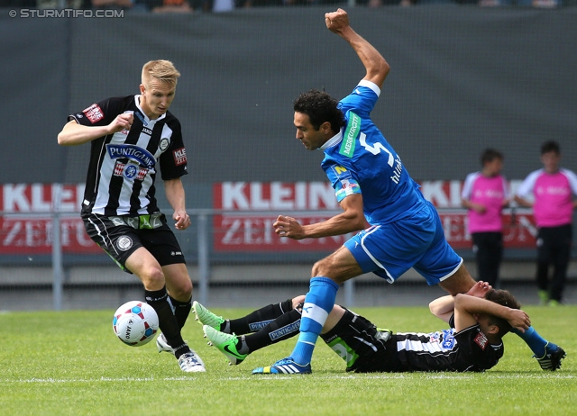 Sturm Graz - Wr. Neustadt
Oesterreichische Fussball Bundesliga, 36. Runde, SK Sturm Graz - SC Wiener Neustadt, Stadion Liebenau Graz, 26.05.2013. 

Foto zeigt Matthias Koch (Sturm), Peter Hlinka (Wr. Neustadt) und Christian Klem (Sturm)
