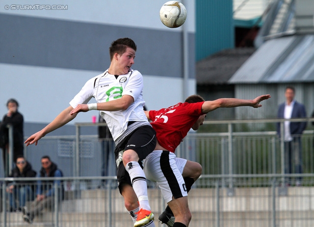 Sturm Amateure - St. Florian
Regionalliga Mitte, 30. Runde,  Sturm Graz Amateure - Union St. Florian, Trainingszentrum Messendorf, 01.06.2013. 

Foto zeigt Alexander Rother (Sturm Amateure) und Dominic Winkler (St. Florian)
Schlüsselwörter: kopfball