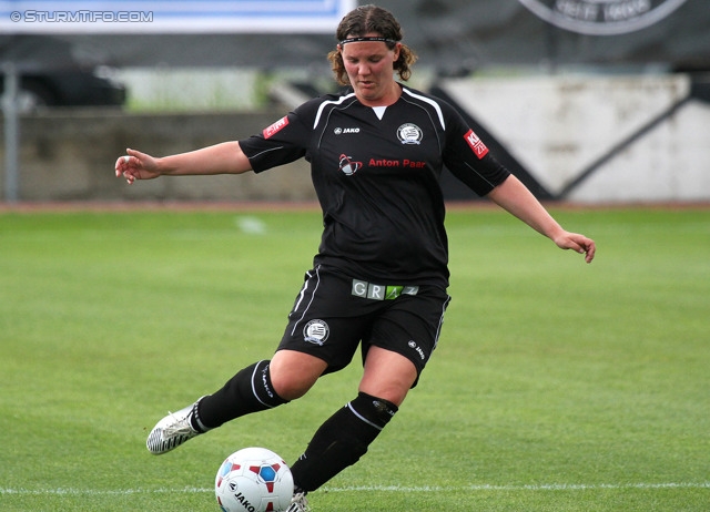 Sturm Damen - Suedbuergenland 1b
2. Frauenliga Ost/Sued, 22. Runde,  SK Sturm Graz Damen/Stattegg - FC Suedburgenland 1b, Trainingszentrum Messendorf, 01.06.2013. 

Foto zeigt Alexandra Veronik (Sturm Damen)
