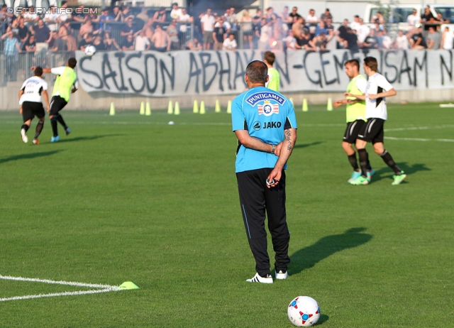 Trainingsauftakt Sturm
Oesterreichische Fussball Bundesliga, SK Sturm Graz Trainingsauftakt, Trainingszentrum Messendorf, 17.06.2013.

Foto zeigt Darko Milanic (Cheftrainer Sturm)
