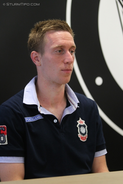 Pressekonferenz Sturm
Oesterreichische Fussball Bundesliga, SK Sturm Graz Pressekonferenz, Trainingszentrum Messendorf, 03.07.2013.

Foto zeigt Robert Beric (Sturm)
