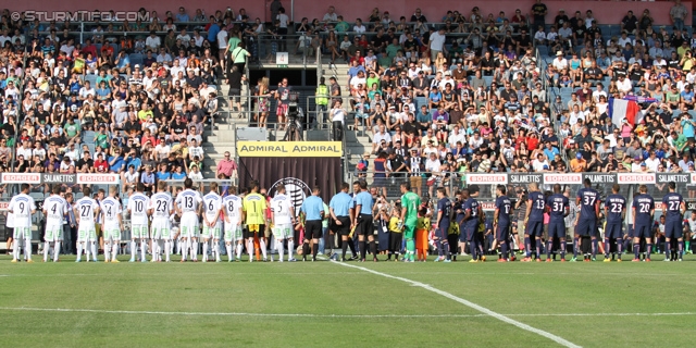 Sturm Graz - Paris SG
Testspiel,  SK Sturm Graz - Paris Saint Germain, Stadion Liebenau Graz, 09.07.2013. 

Foto zeigt die Mannschaft von Sturm, das Schiedsrichterteam und die Mannschaft von Paris SG
