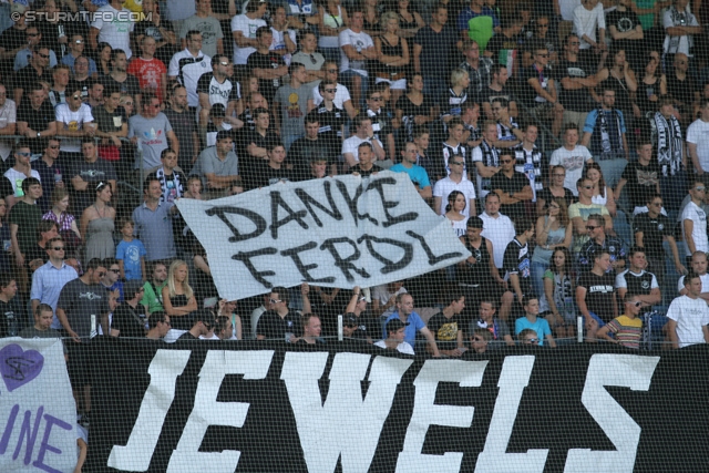 Sturm Graz - Paris SG
Testspiel,  SK Sturm Graz - Paris Saint Germain, Stadion Liebenau Graz, 09.07.2013. 

Foto zeigt Fans von Sturm mit einem Spruchband
