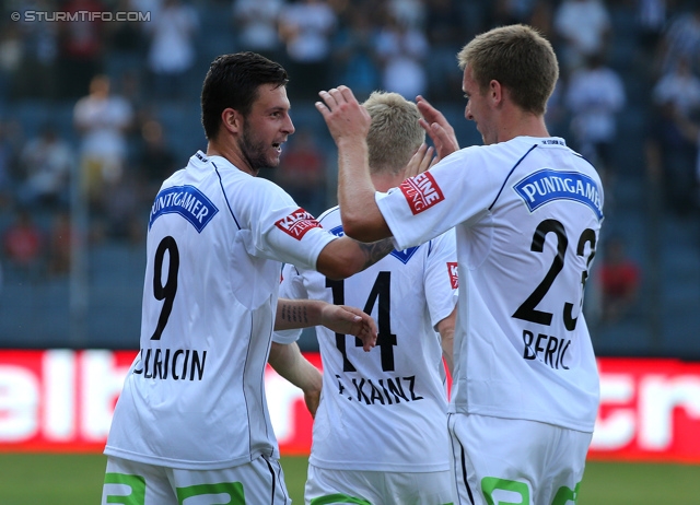 Sturm Graz - Paris SG
Testspiel,  SK Sturm Graz - Paris Saint Germain, Stadion Liebenau Graz, 09.07.2013. 

Foto zeigt Marco Djuricin (Sturm) und Robert Beric (Sturm)
Schlüsselwörter: torjubel