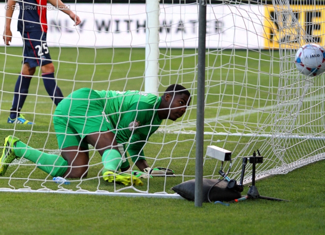 Sturm Graz - Paris SG
Testspiel,  SK Sturm Graz - Paris Saint Germain, Stadion Liebenau Graz, 09.07.2013. 

Foto zeigt Mike Maignan (Paris SG)
