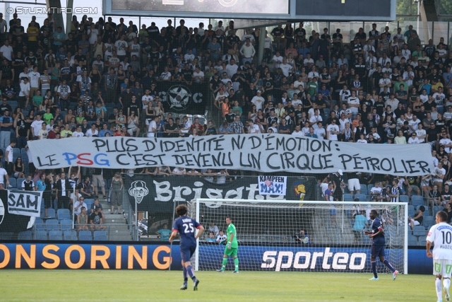 Sturm Graz - Paris SG
Testspiel,  SK Sturm Graz - Paris Saint Germain, Stadion Liebenau Graz, 09.07.2013. 

Foto zeigt Fans von Sturm mit einem Spruchband
