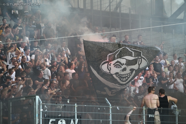 Wacker Innsbruck - Sturm Graz
Oesterreichische Fussball Bundesliga, 1. Runde, FC Wacker Innsbruck - SK Sturm Graz, Tivoli Neu Innsbruck, 21.07.2013. 

Foto zeigt Fans von Sturm
