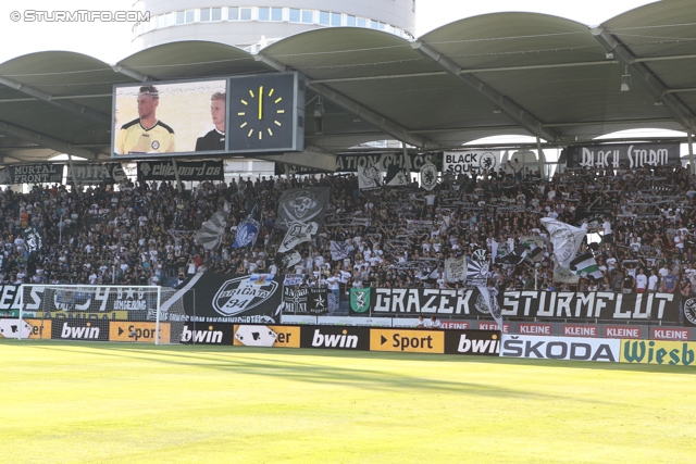 Sturm Graz - Breidablik
UEFA Europa League Qualifikation 2. Runde, SK Sturm Graz -  FC Breidablik Kopavagur, Stadion Liebenau Graz, 25.07.2013. 

Foto zeigt Fans von Sturm
