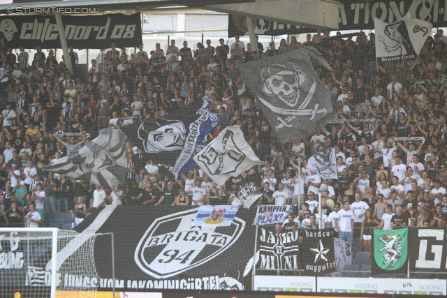 Sturm Graz - Breidablik
UEFA Europa League Qualifikation 2. Runde, SK Sturm Graz -  FC Breidablik Kopavagur, Stadion Liebenau Graz, 25.07.2013. 

Foto zeigt Fans von Sturm
