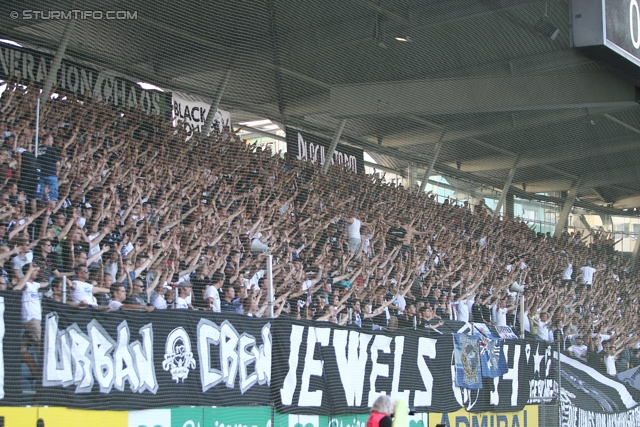 Sturm Graz - Breidablik
UEFA Europa League Qualifikation 2. Runde, SK Sturm Graz -  FC Breidablik Kopavagur, Stadion Liebenau Graz, 25.07.2013. 

Foto zeigt Fans von Sturm
