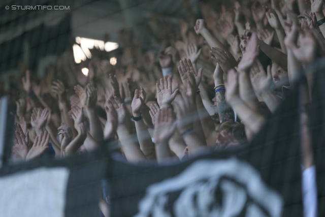 Sturm Graz - Breidablik
UEFA Europa League Qualifikation 2. Runde, SK Sturm Graz -  FC Breidablik Kopavagur, Stadion Liebenau Graz, 25.07.2013. 

Foto zeigt Fans von Sturm
