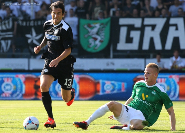 Sturm Graz - Breidablik
UEFA Europa League Qualifikation 2. Runde, SK Sturm Graz -  FC Breidablik Kopavagur, Stadion Liebenau Graz, 25.07.2013. 

Foto zeigt Nikola Vujadinovic (Sturm)
