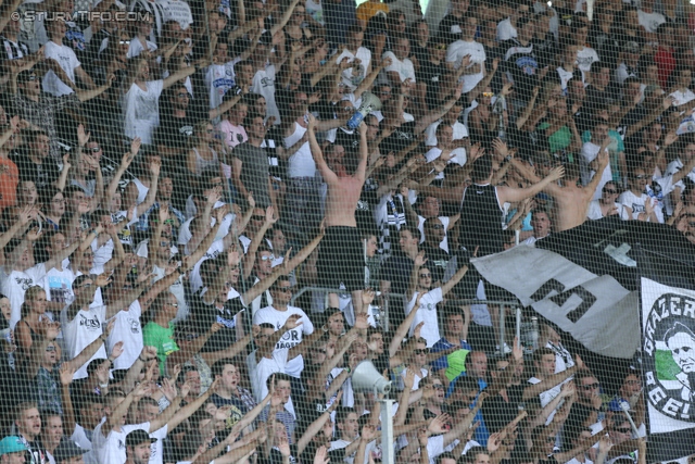 Sturm Graz - Groedig
Oesterreichische Fussball Bundesliga, 2. Runde, SK Sturm Graz - SV Groedig, Stadion Liebenau Graz, 28.07.2013. 

Foto zeigt Fans von Sturm
