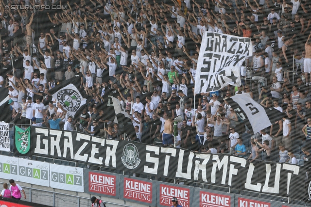 Sturm Graz - Groedig
Oesterreichische Fussball Bundesliga, 2. Runde, SK Sturm Graz - SV Groedig, Stadion Liebenau Graz, 28.07.2013. 

Foto zeigt Fans von Sturm
