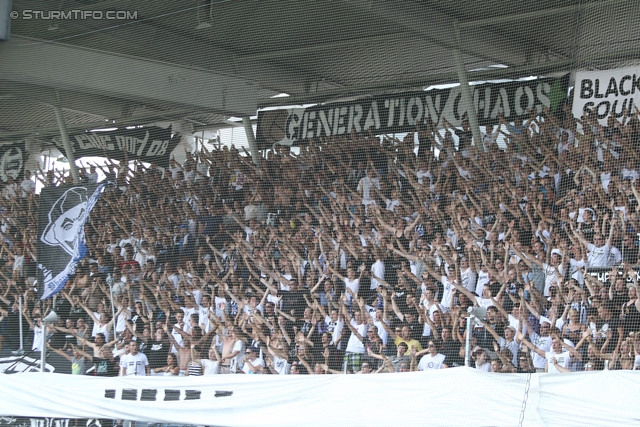 Sturm Graz - Rapid Wien
Oesterreichische Fussball Bundesliga, 3. Runde, SK Sturm Graz - SK Rapid Wien, Stadion Liebenau Graz, 04.08.2013. 

Foto zeigt Fans von Sturm
