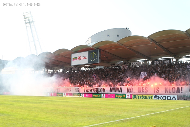 Sturm Graz - Rapid Wien
Oesterreichische Fussball Bundesliga, 3. Runde, SK Sturm Graz - SK Rapid Wien, Stadion Liebenau Graz, 04.08.2013. 

Foto zeigt Fans von Sturm mit einer Choreografie
