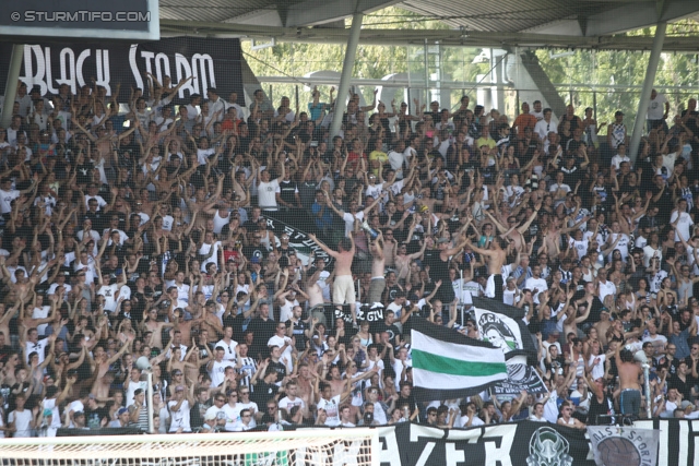 Sturm Graz - Rapid Wien
Oesterreichische Fussball Bundesliga, 3. Runde, SK Sturm Graz - SK Rapid Wien, Stadion Liebenau Graz, 04.08.2013. 

Foto zeigt Fans von Sturm
