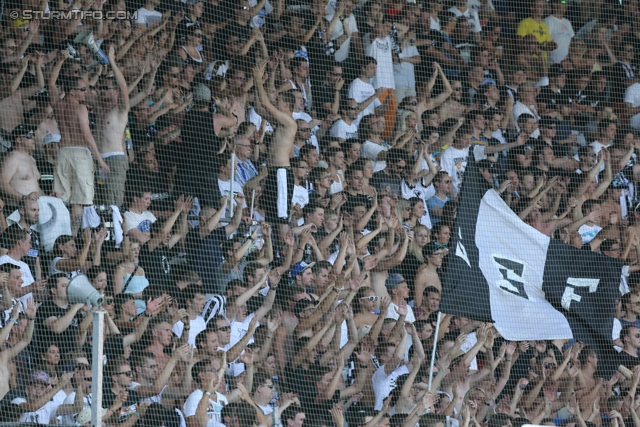 Sturm Graz - Rapid Wien
Oesterreichische Fussball Bundesliga, 3. Runde, SK Sturm Graz - SK Rapid Wien, Stadion Liebenau Graz, 04.08.2013. 

Foto zeigt Fans von Sturm
