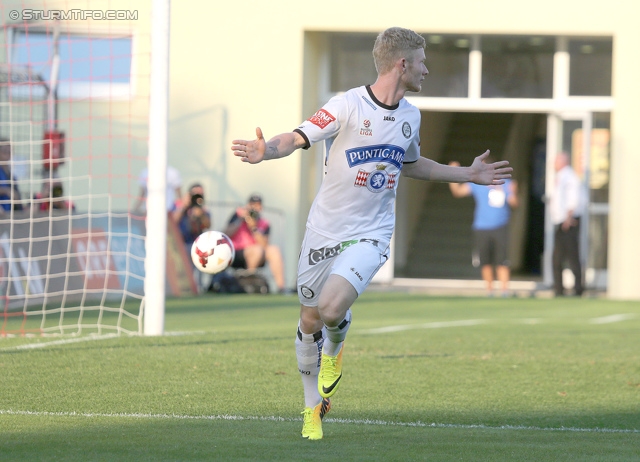 Admira Wacker - Sturm Graz
Oesterreichische Fussball Bundesliga, 4. Runde, FC Admira Wacker Moedling - SK Sturm Graz, Stadion Suedstadt Maria Enzersdorf, 10.08.2013. 

Foto zeigt Florian Kainz (Sturm)
