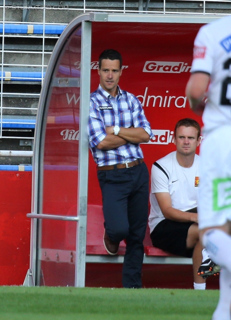 Admira Wacker - Sturm Graz
Oesterreichische Fussball Bundesliga, 4. Runde, FC Admira Wacker Moedling - SK Sturm Graz, Stadion Suedstadt Maria Enzersdorf, 10.08.2013. 

Foto zeigt Oliver Lederer (Cheftrainer Admira)
