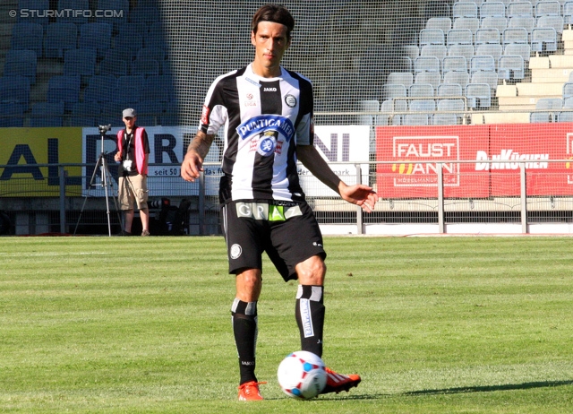 Sturm Graz - Salzburg
Oesterreichische Fussball Bundesliga, 5. Runde, SK Sturm Graz - FC RB Salzburg, Stadion Liebenau Graz, 17.08.2013. 

Foto zeigt Nikola Vujadinovic (Sturm)
