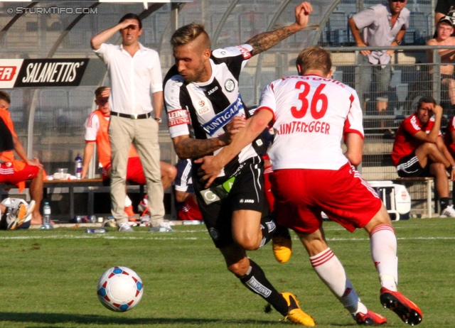 Sturm Graz - Salzburg
Oesterreichische Fussball Bundesliga, 5. Runde, SK Sturm Graz - FC RB Salzburg, Stadion Liebenau Graz, 17.08.2013. 

Foto zeigt Patrick Wolf (Sturm) und Martin Hinteregger (Salzburg)
