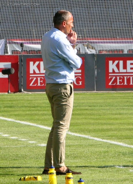 Sturm Graz - Salzburg
Oesterreichische Fussball Bundesliga, 5. Runde, SK Sturm Graz - FC RB Salzburg, Stadion Liebenau Graz, 17.08.2013. 

Foto zeigt Darko Milanic (Cheftrainer Sturm)
