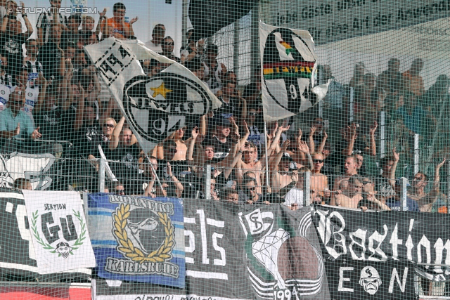 Ried - Sturm Graz
Oesterreichische Fussball Bundesliga, 6. Runde, SV Ried - SK Sturm Graz, Arena Ried, 24.08.2013. 

Foto zeigt Fans von Sturm

