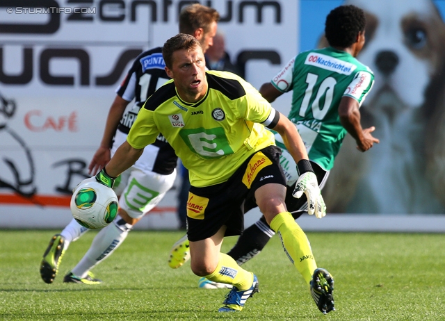 Ried - Sturm Graz
Oesterreichische Fussball Bundesliga, 6. Runde, SV Ried - SK Sturm Graz, Arena Ried, 24.08.2013. 

Foto zeigt Christian Gratzei (Sturm)
