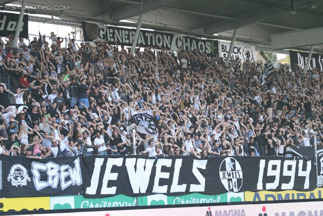 Sturm Graz - Wolfsberg
Oesterreichische Fussball Bundesliga, 7. Runde, SK Sturm Graz - Wolfsberger AC, Stadion Liebenau Graz, 31.08.2013. 

Foto zeigt Fans von Sturm
