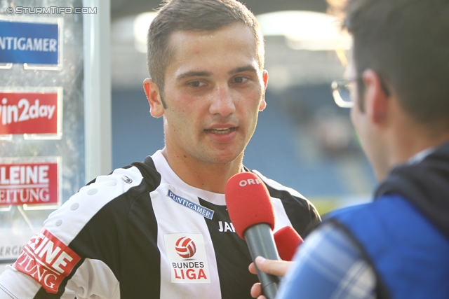 Sturm Graz - Wolfsberg
Oesterreichische Fussball Bundesliga, 7. Runde, SK Sturm Graz - Wolfsberger AC, Stadion Liebenau Graz, 31.08.2013. 

Foto zeigt Anel Hadzic (Sturm) beim Interview
