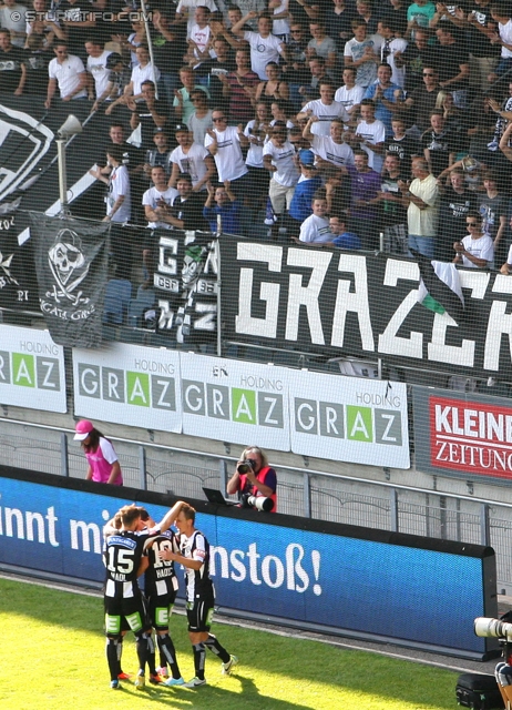 Sturm Graz - Wolfsberg
Oesterreichische Fussball Bundesliga, 7. Runde, SK Sturm Graz - Wolfsberger AC, Stadion Liebenau Graz, 31.08.2013. 

Foto zeigt Michael Madl (Sturm) und Anel Hadzic (Sturm)
