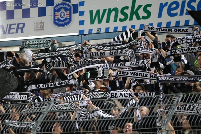 Wiener Neustadt - Sturm Graz
Oesterreichische Fussball Bundesliga, 8. Runde, SC Wiener Neustadt - SK Sturm Graz, Stadion Wiener Neustadt, 14.09.2013. 

Foto zeigt Fans von Sturm
