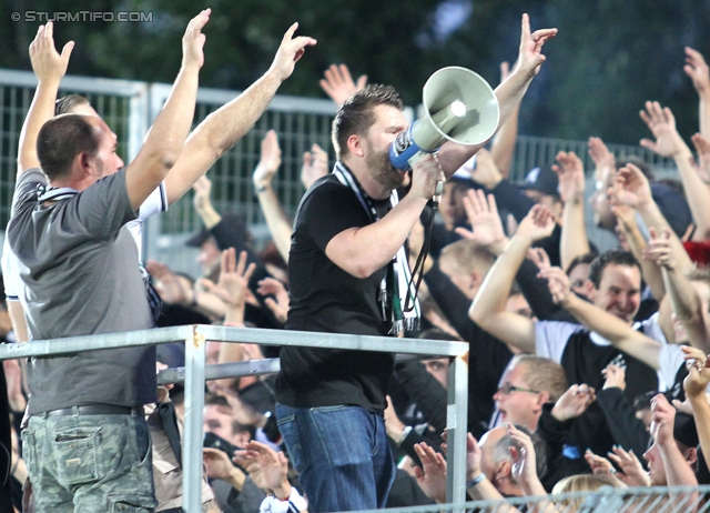 Wiener Neustadt - Sturm Graz
Oesterreichische Fussball Bundesliga, 8. Runde, SC Wiener Neustadt - SK Sturm Graz, Stadion Wiener Neustadt, 14.09.2013. 

Foto zeigt Fans von Sturm
