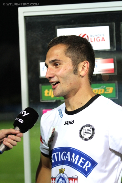 Wiener Neustadt - Sturm Graz
Oesterreichische Fussball Bundesliga, 8. Runde, SC Wiener Neustadt - SK Sturm Graz, Stadion Wiener Neustadt, 14.09.2013. 

Foto zeigt Anel Hadzic (Sturm) beim Interview
