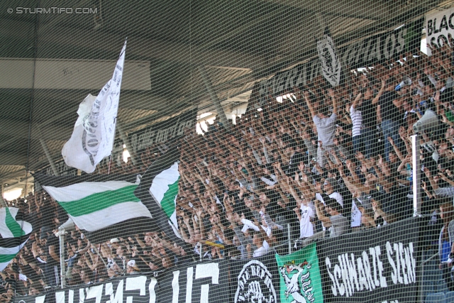 Sturm Graz - Austria Wien
Oesterreichische Fussball Bundesliga, 9. Runde, SK Sturm Graz - FK Austria Wien, Stadion Liebenau Graz, 21.09.2013. 

Foto zeigt Fans von Sturm
