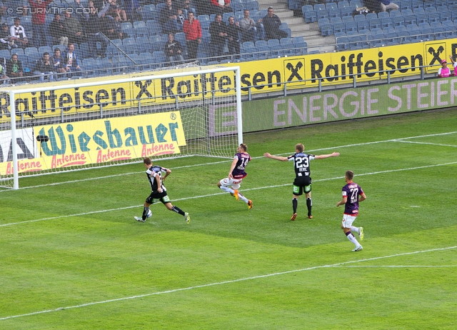 Sturm Graz - Austria Wien
Oesterreichische Fussball Bundesliga, 9. Runde, SK Sturm Graz - FK Austria Wien, Stadion Liebenau Graz, 21.09.2013. 

Foto zeigt Daniel Beichler (Sturm), Manuel Ortlechner (Austria), Robert Beric (Sturm) und Emir Dilaver (Austria)
