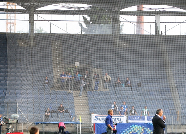 Sturm Graz - Wiener Neustadt
OEFB Cup, 2. Runde, SK Sturm Graz - SC Wiener Neustadt, Stadion Liebenau Graz, 25.09.2013. 

Foto zeigt Fans von Wr. Neustadt
