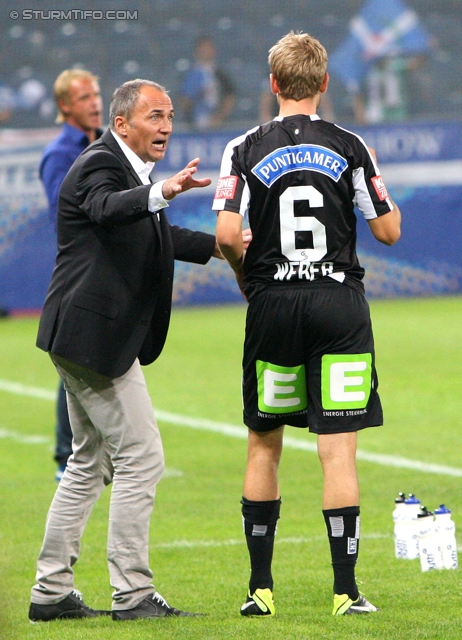 Sturm Graz - Wiener Neustadt
OEFB Cup, 2. Runde, SK Sturm Graz - SC Wiener Neustadt, Stadion Liebenau Graz, 25.09.2013. 

Foto zeigt Darko Milanic (Cheftrainer Sturm) und Manuel Weber (Sturm)
