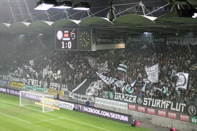 Sturm Graz - Innsbruck
Oesterreichische Fussball Bundesliga, 10. Runde, SK Sturm Graz - FC Wacker Innsbruck, Stadion Liebenau Graz, 28.09.2013. 

Foto zeigt Fans von Sturm
