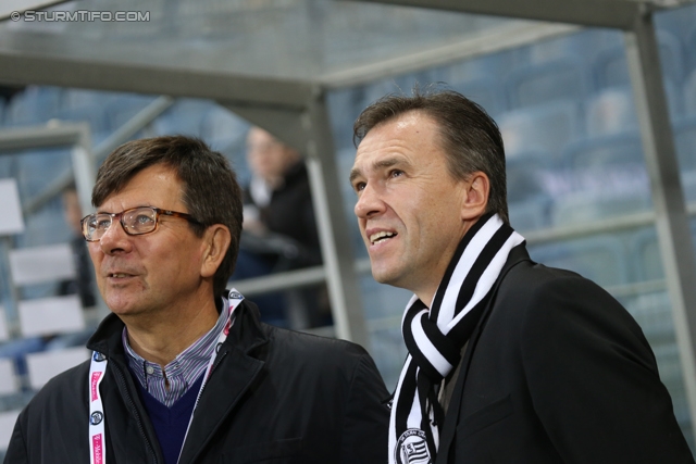 Sturm Graz - Innsbruck
Oesterreichische Fussball Bundesliga, 10. Runde, SK Sturm Graz - FC Wacker Innsbruck, Stadion Liebenau Graz, 28.09.2013. 

Foto zeigt Ernst Wustinger (Vorstand Sturm)  und Christian Jauk (Praesident Sturm)
