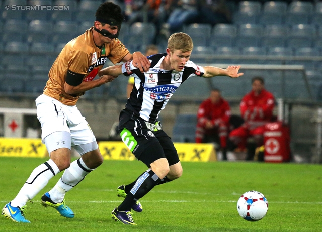 Sturm Graz - Innsbruck
Oesterreichische Fussball Bundesliga, 10. Runde, SK Sturm Graz - FC Wacker Innsbruck, Stadion Liebenau Graz, 28.09.2013. 

Foto zeigt Marco Kofler (Innsbruck) und Florian Kainz (Sturm)
