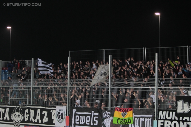 Groedig - Sturm Graz
Oesterreichische Fussball Bundesliga, 11. Runde, SV Groedig - SK Sturm Graz, Untersbergarena Groedig, 05.10.2013. 

Foto zeigt Fans von Sturm
