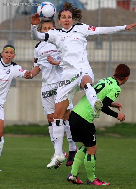 Sturm Damen - St. Poelten
OEFB Frauenliga, 6. Runde,  SK Sturm Graz Damen - FSK St. Poelten-Spratzern, Trainingszentrum Messendorf, 05.10.2013. 

Foto zeigt Anja Milenkovic (Sturm Damen)
Schlüsselwörter: kopfball