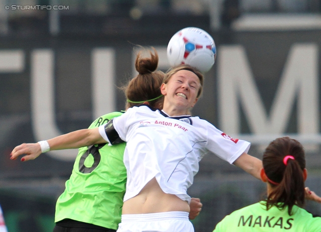 Sturm Damen - St. Poelten
OEFB Frauenliga, 6. Runde,  SK Sturm Graz Damen - FSK St. Poelten-Spratzern, Trainingszentrum Messendorf, 05.10.2013. 

Foto zeigt Elisabeth Tieber (Sturm Damen)
Schlüsselwörter: kopfball