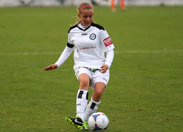 Sturm Damen - St. Poelten
OEFB Frauenliga, 6. Runde,  SK Sturm Graz Damen - FSK St. Poelten-Spratzern, Trainingszentrum Messendorf, 05.10.2013. 

Foto zeigt Stefanie Gross (Sturm Damen)
