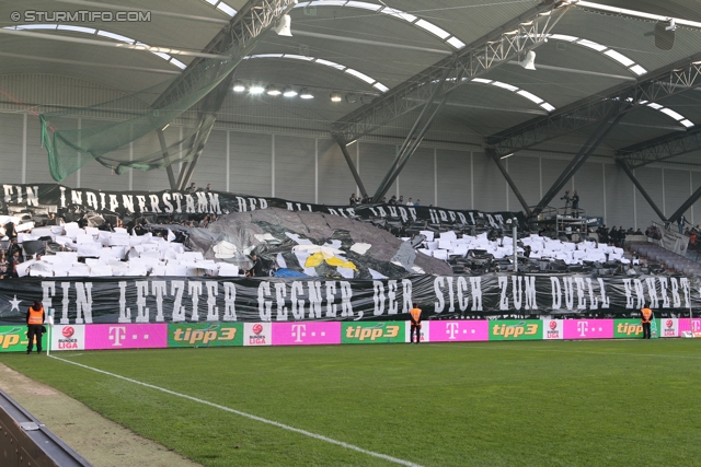 Rapid Wien - Sturm Graz
Oesterreichische Fussball Bundesliga, 12. Runde, SK Rapid Wien - SK Sturm Graz, Gerhard Hanappi Stadion Wien, 20.10.2013. 

Foto zeigt Fans von Sturm mit einer Choreografie
