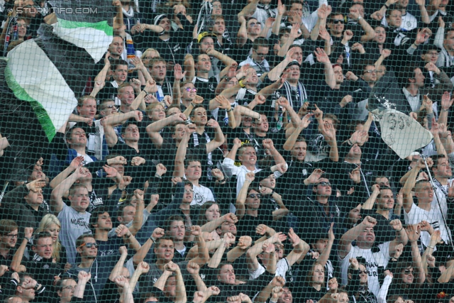 Rapid Wien - Sturm Graz
Oesterreichische Fussball Bundesliga, 12. Runde, SK Rapid Wien - SK Sturm Graz, Gerhard Hanappi Stadion Wien, 20.10.2013. 

Foto zeigt Fans von Sturm
