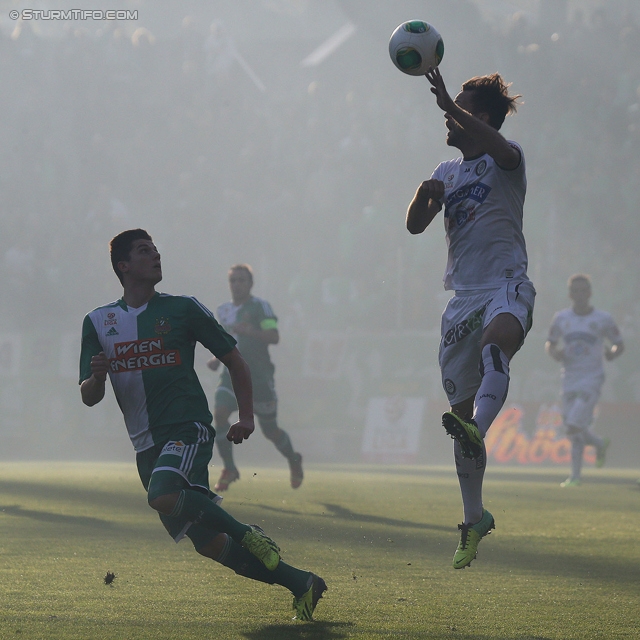 Rapid Wien - Sturm Graz
Oesterreichische Fussball Bundesliga, 12. Runde, SK Rapid Wien - SK Sturm Graz, Gerhard Hanappi Stadion Wien, 20.10.2013. 

Foto zeigt Michael Madl (Sturm)
